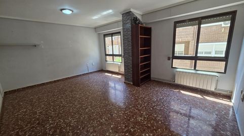 Foto 2 de Piso en venta en Calle Sants de la Pedra, Doctor Palos - Alto Palancia, Sagunto / Sagunt