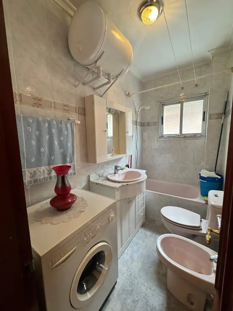 Flat for sale in Barrio Santa Bárbara 12, imagen 8