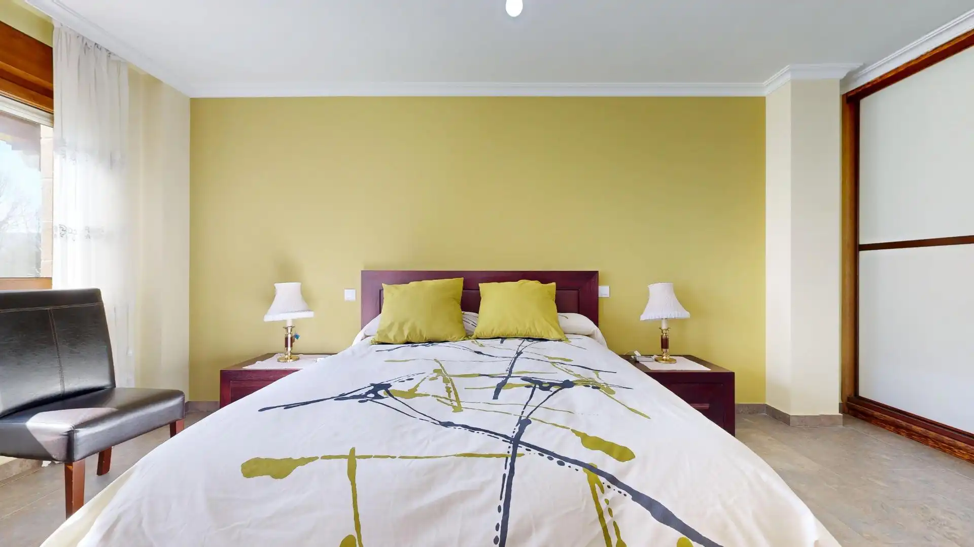 Habitación de Casa o chalet en venta en Saro con Calefacción, Jardín privado y Balcón