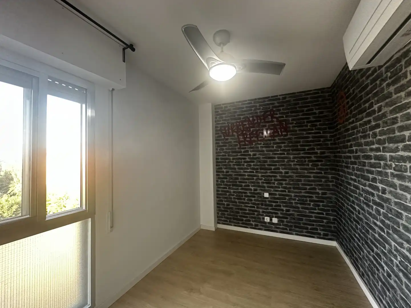 Habitación de Piso en venta en Madrid con Aire acondicionado, Calefacción y Terraza
