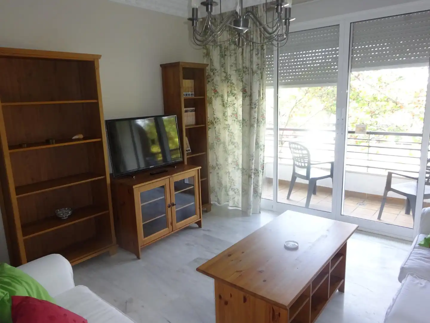 Flat for rent in Doctor Barraquer - G. Renfe - Policlínico