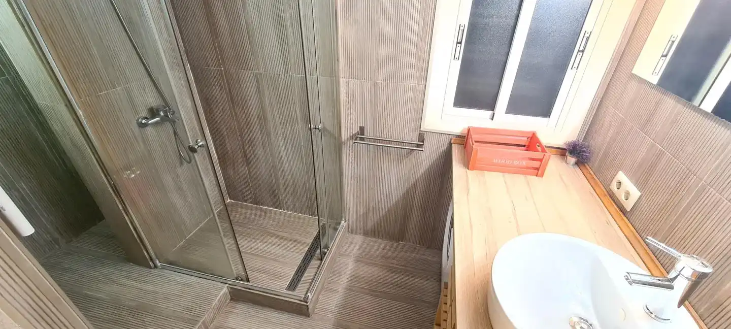 Ground floor for rent in calle dels Petons, Sant Pere, Sta. Caterina i la Ribera