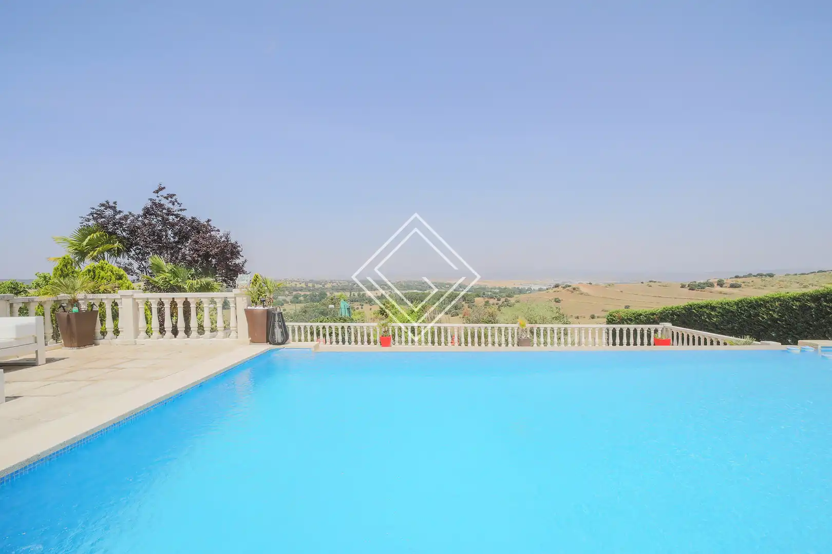 Piscina de Casa o chalet en venta en Algete con Aire acondicionado, Calefacción y Jardín privado