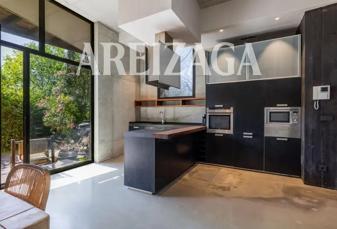 Cocina de Casa o chalet en venta en Donostia - San Sebastián  con Aire acondicionado, Calefacción y Jardín privado