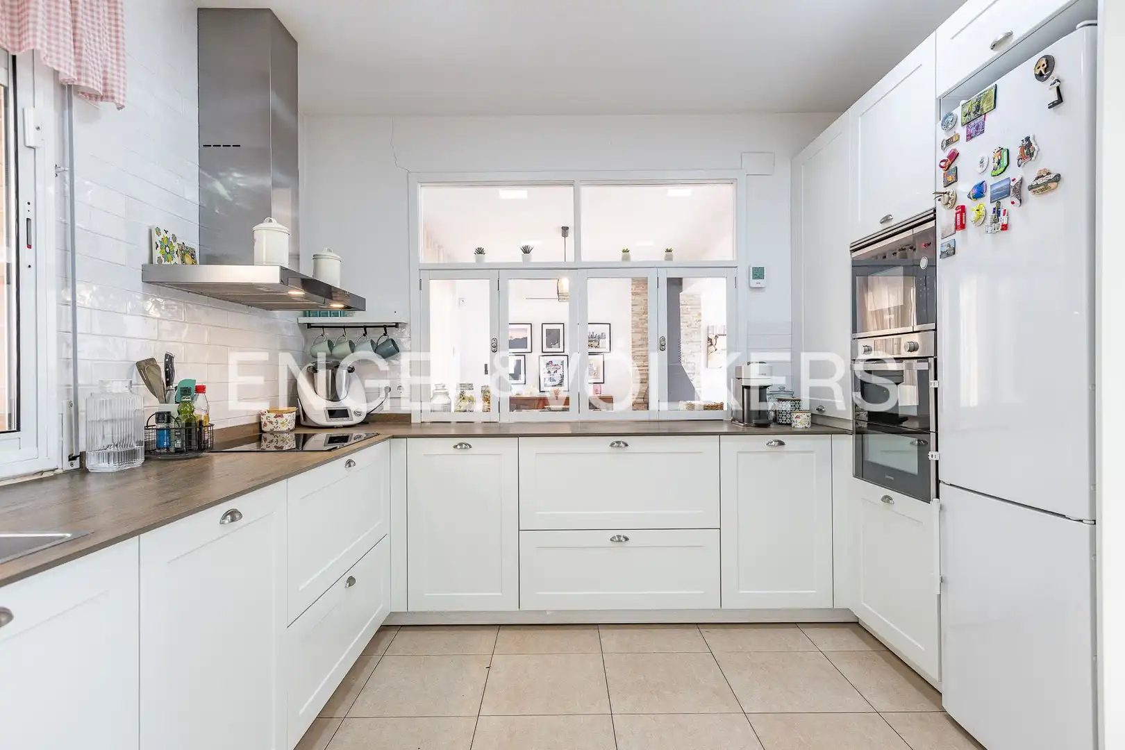 Cocina de Casa o chalet en venta en Vallirana con Aire acondicionado, Calefacción y Terraza