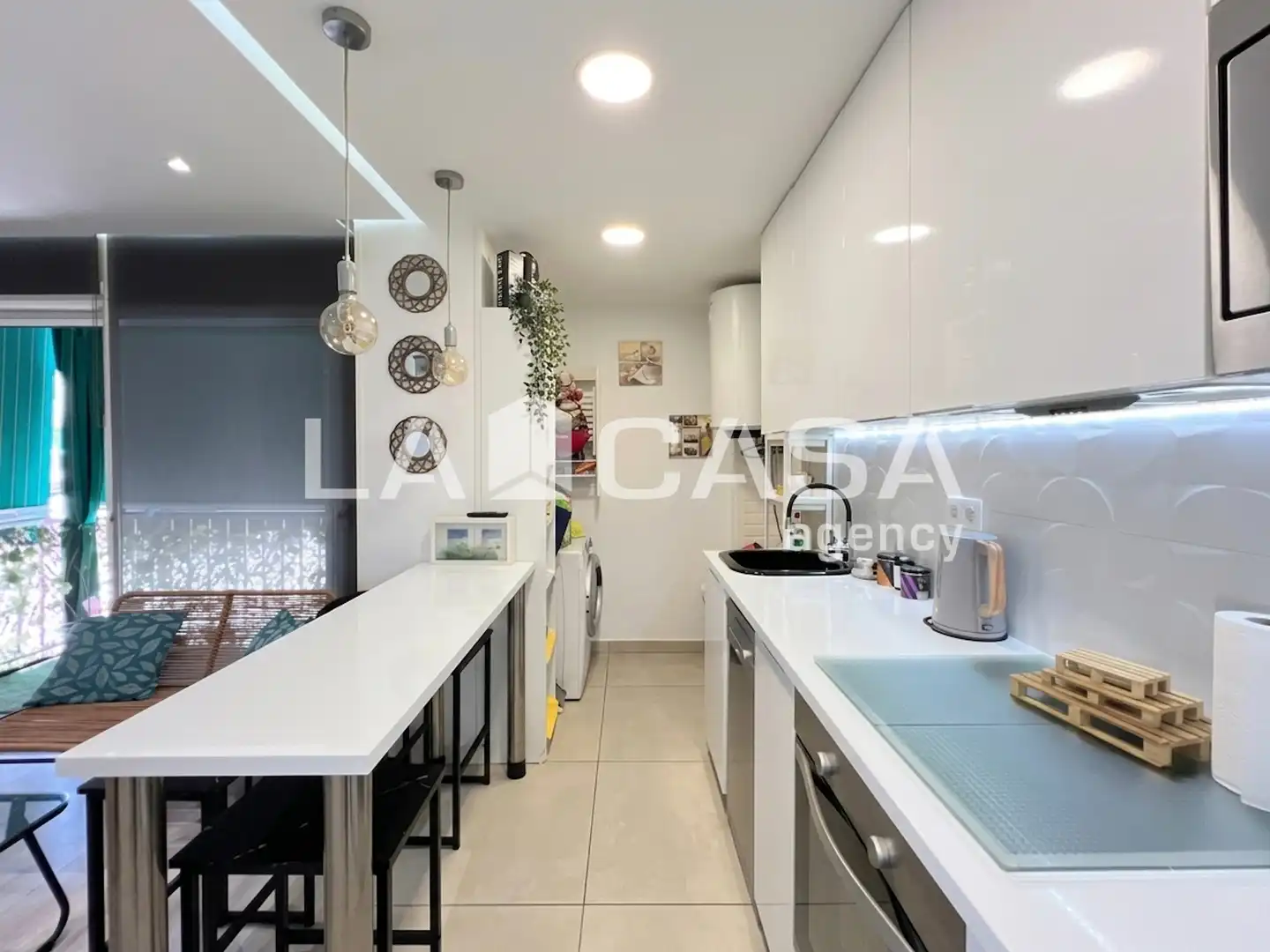 Kitchen of Flat for sale in Badalona  with Balcony