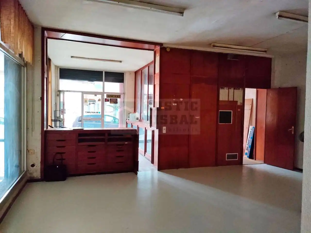 Local comercial en venta en Calle Pau Casals