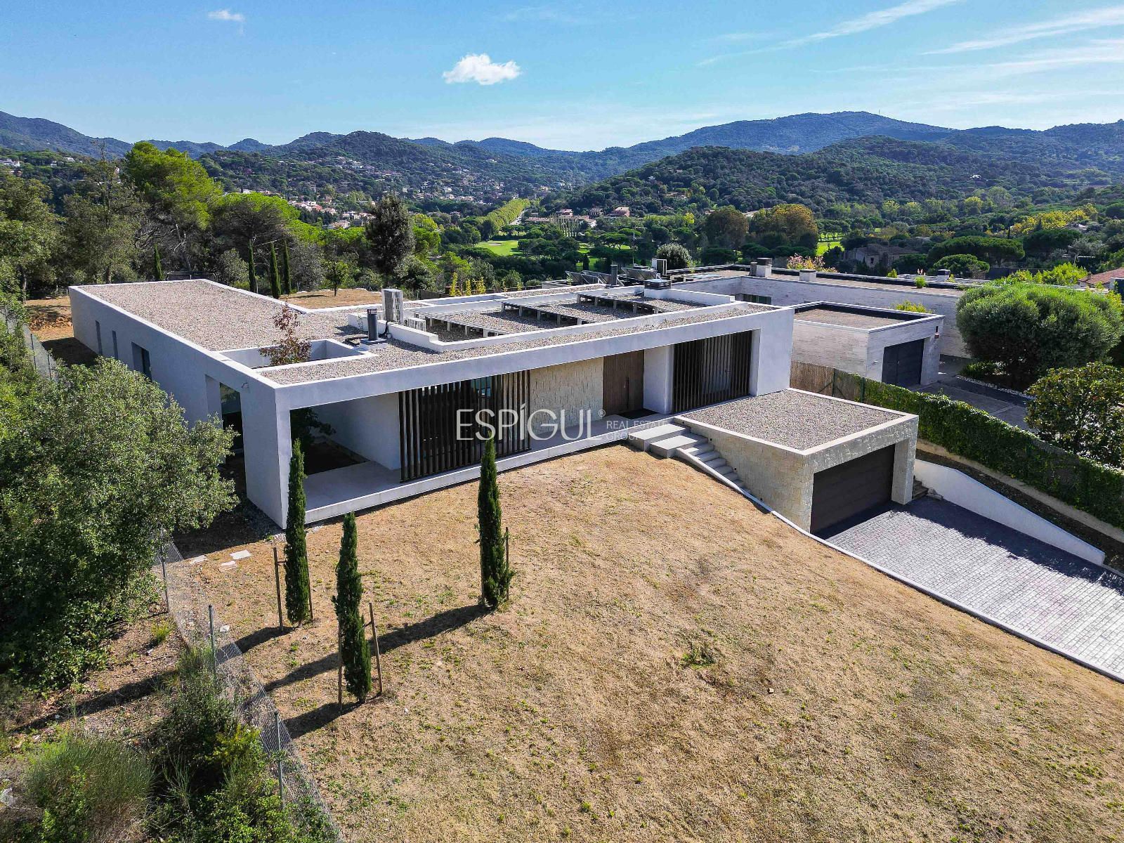Vista exterior de Casa o xalet en venda en Vallromanes amb Aire condicionat, Calefacció i Jardí privat