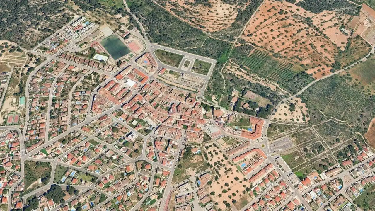 Residential land for sale in Avenida Estatut De L', imagen 4