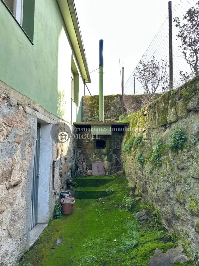 Vista exterior de Casa o chalet en venta en Verín