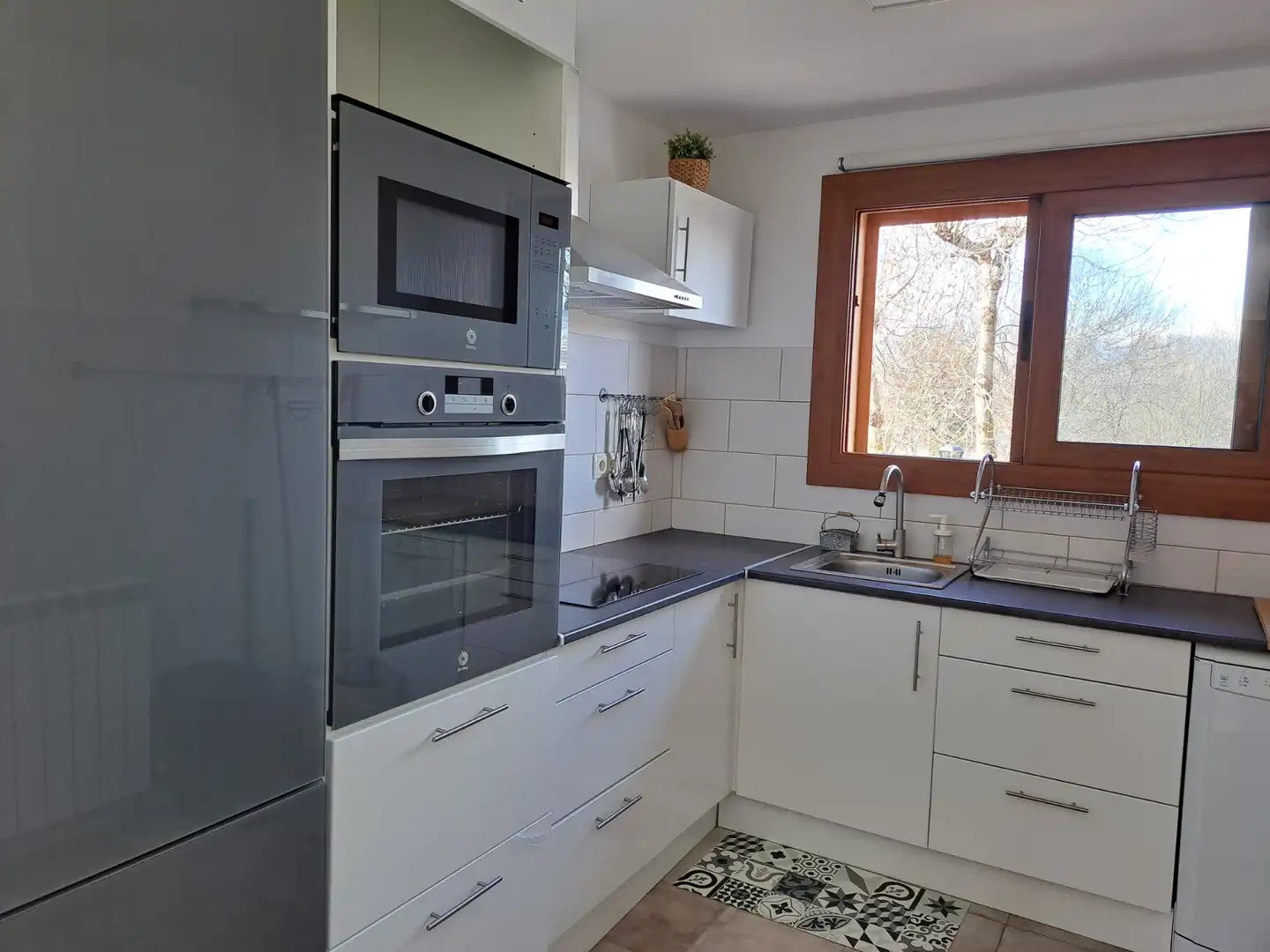 Cuina de Casa o xalet en venda en Fontanals de Cerdanya amb Calefacció, Terrassa i Moblat