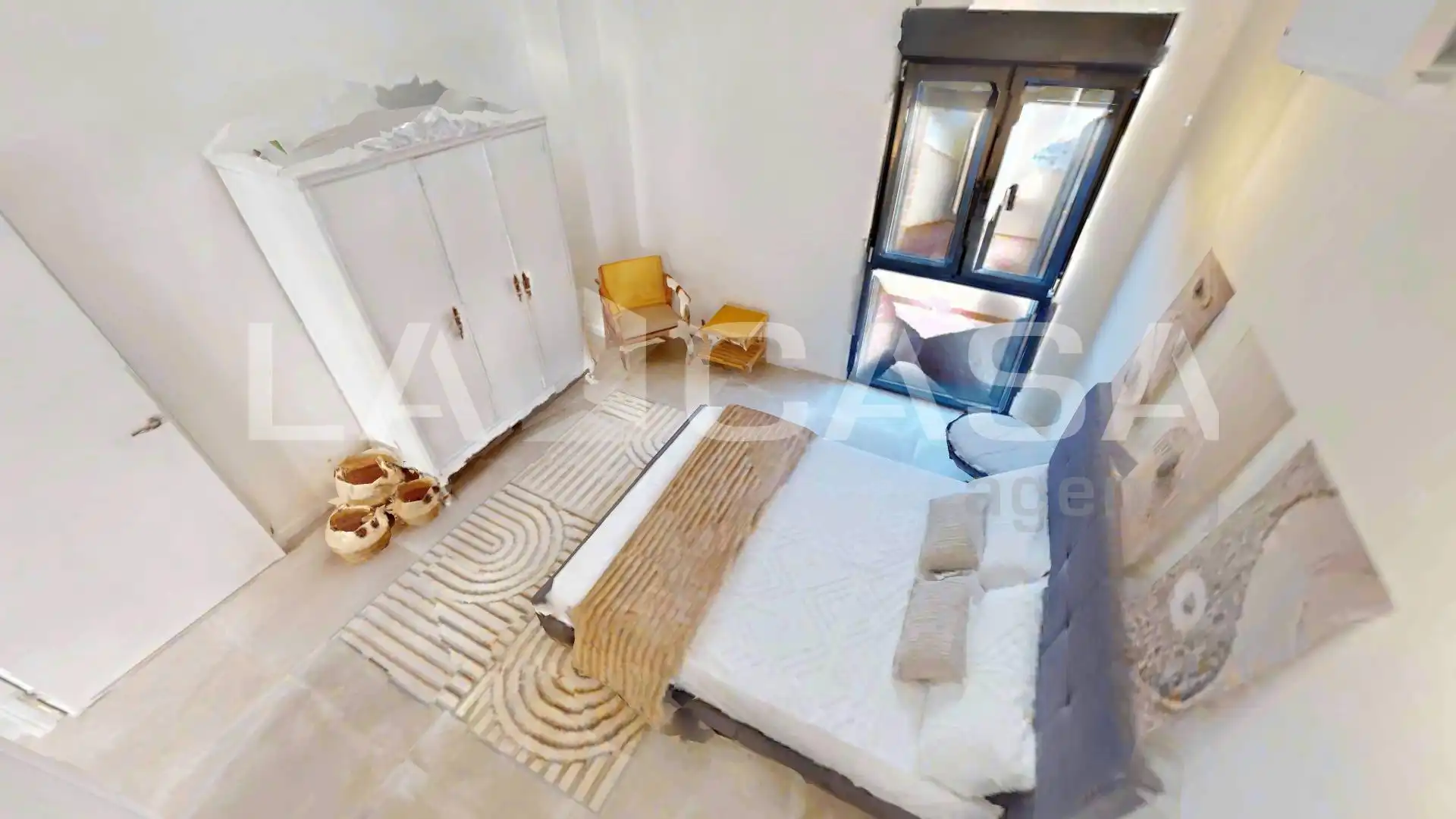 Schlafzimmer von Erdgeschoss zum Verkauf in Valencia mit Klimaanlage, Heizung und Möbliert