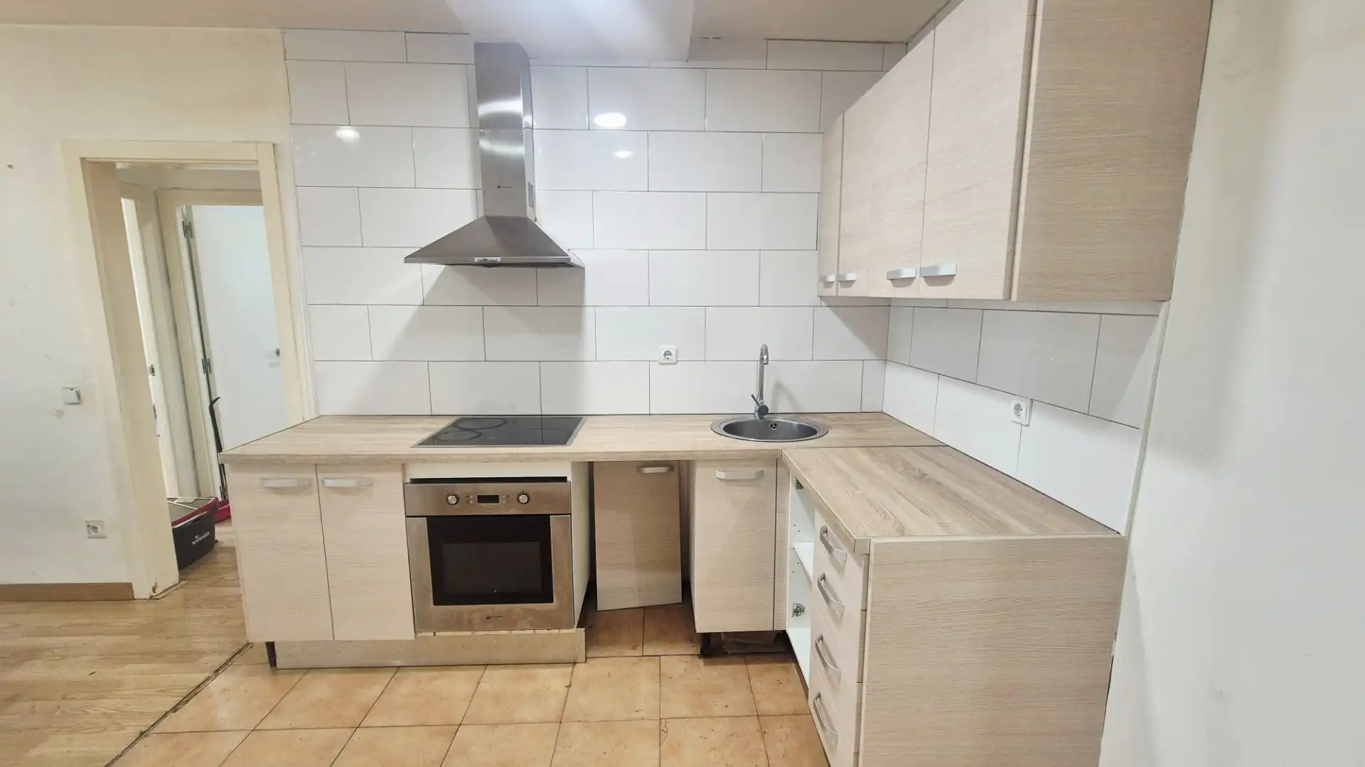Kitchen of Flat for sale in Arenys de Mar  with Heating, Parquet flooring and Oven