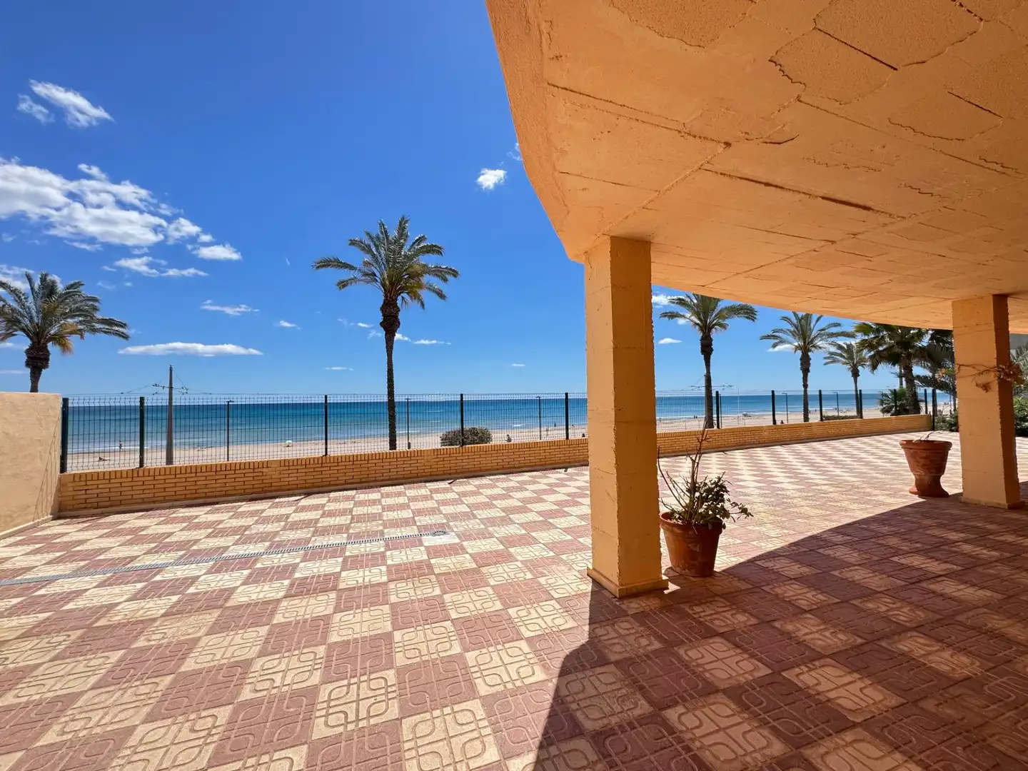 Ground floor for sale in El Campello  with Air Conditioner, Private garden and Community pool