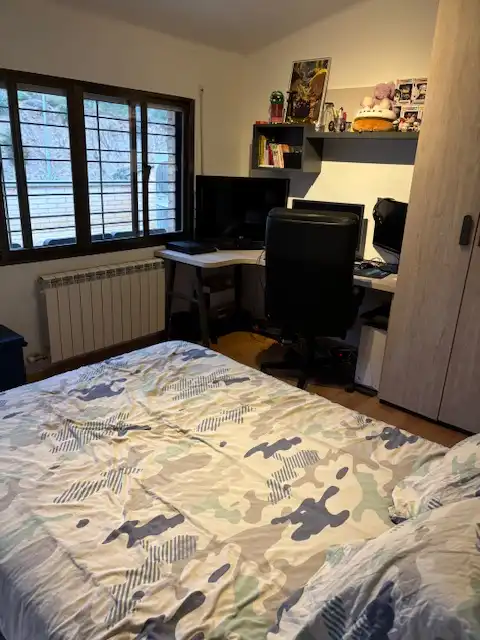 Dormitori de Casa adosada en venda en Mataró amb Aire condicionat, Calefacció i Jardí privat