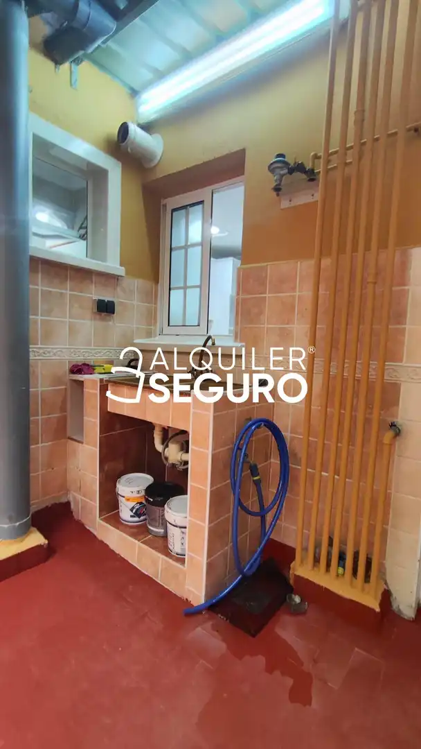 Kitchen of Flat for rent in Valencia  with Terrace and Furnished