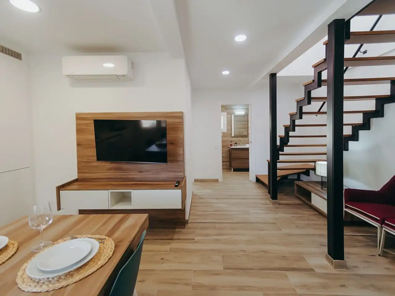Wohnung zur Miete in Castell d'Aro, Platja d'Aro i s'Agaró mit Klimaanlage und Terrasse