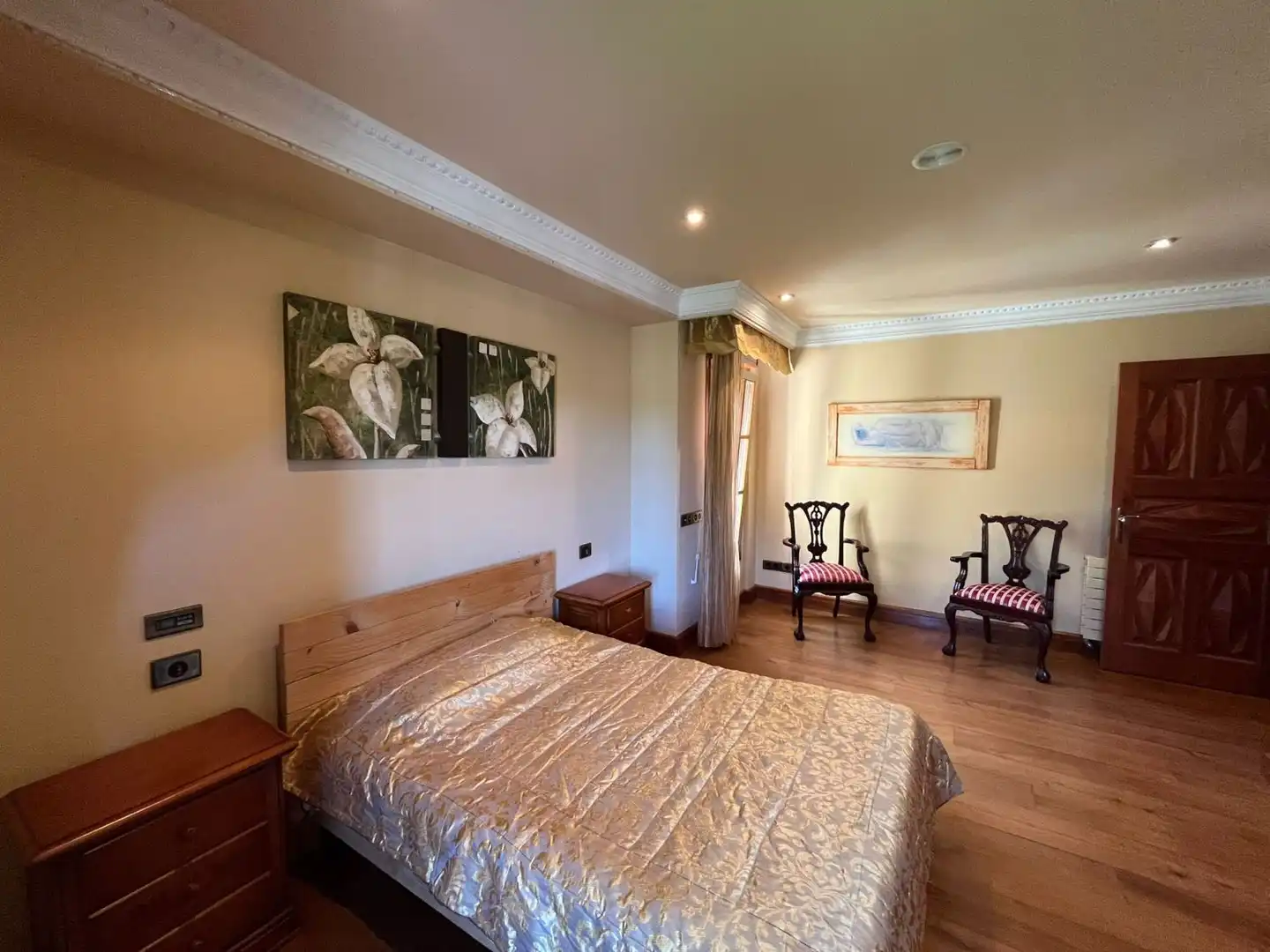 Habitación de Casa o chalet en venta en Noja con Calefacción, Trastero y Jacuzzi