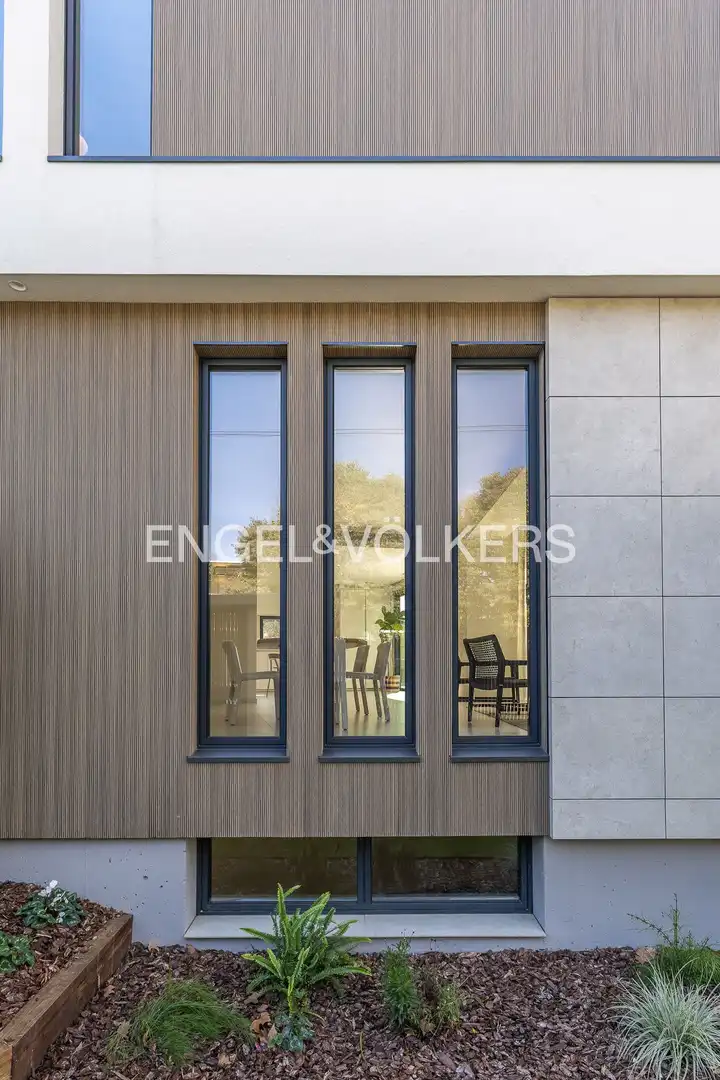 Exterior view of Houses for sale in Sant Cugat del Vallès  with Air Conditioner, Heating and Private garden