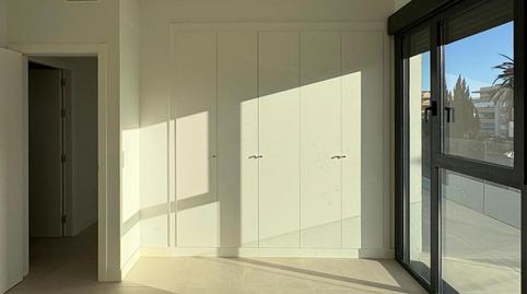 Foto 2 de Piso de alquiler en Herrera, 14, Pedregalejo - Morlaco, Málaga