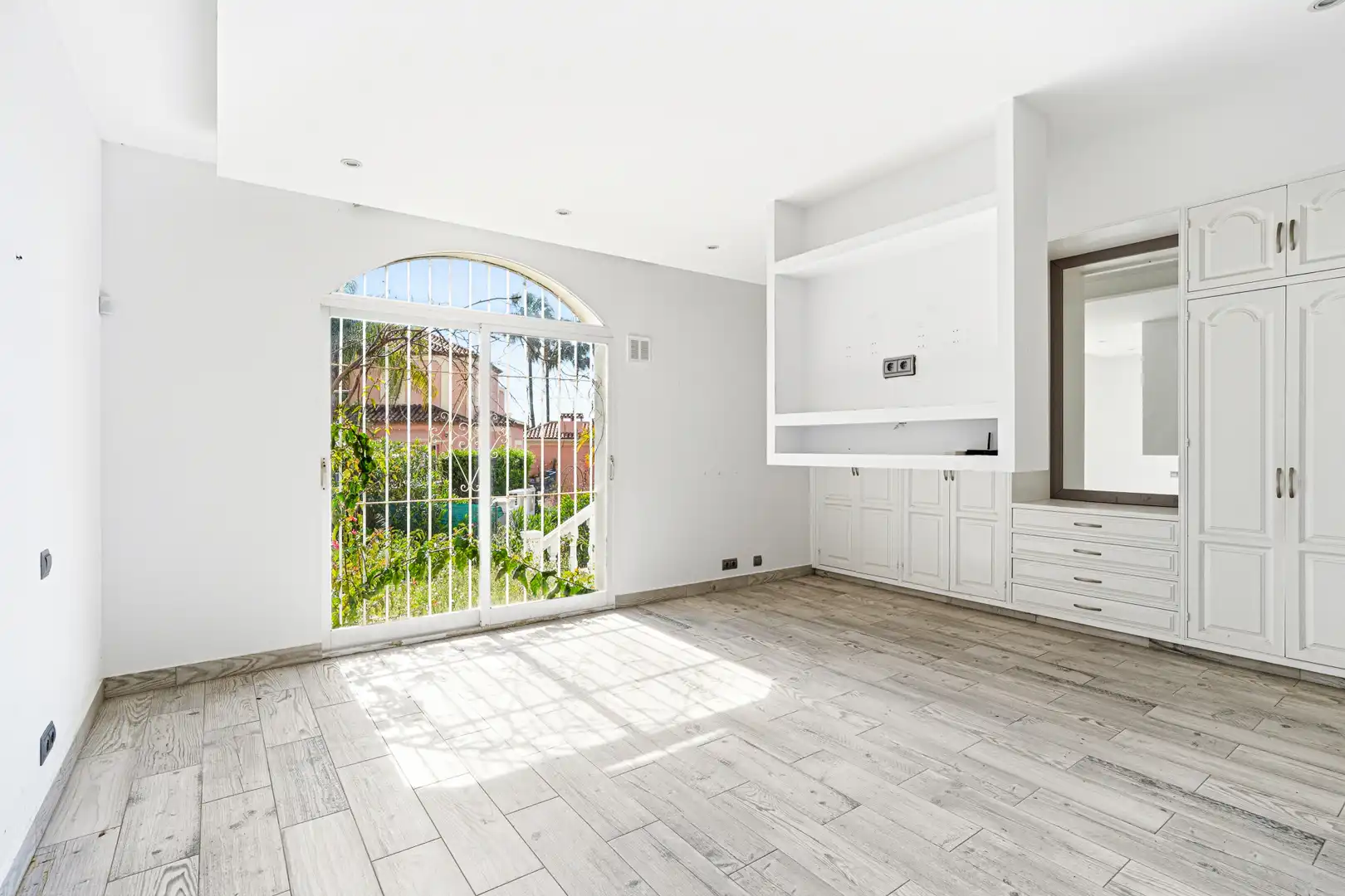 Casa o xalet en venda en Benahavís amb Jardí privat, Terrassa i Piscina