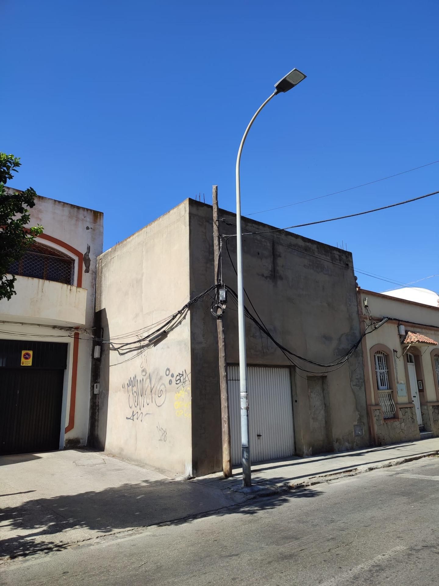 Exterior view of Houses for sale in Algeciras