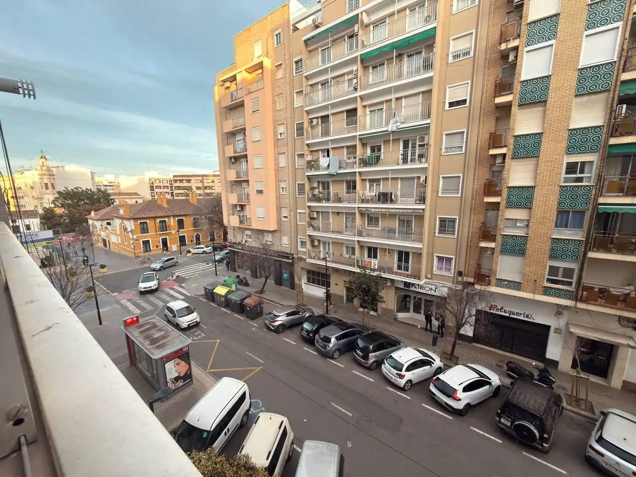 Vista exterior de Apartamento en venta en Valencia con Balcón