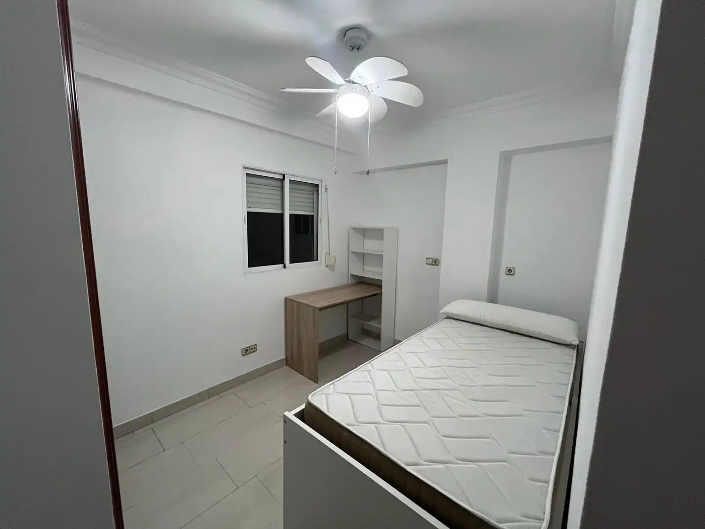 Apartamento de alquiler en Parque Ayala - Jardín de la Abadía - Huelín
