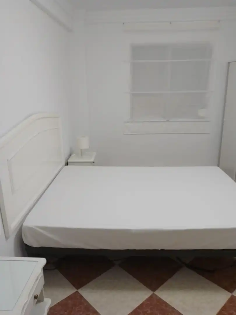 Habitación de Piso en venta en Málaga con Aire acondicionado y Calefacción