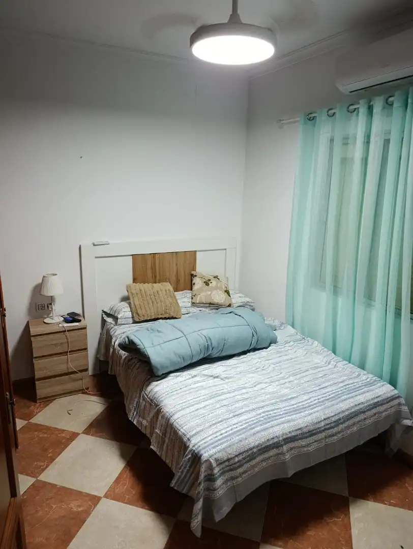 Habitación de Casa o chalet en venta en Castilleja de Guzmán con Terraza