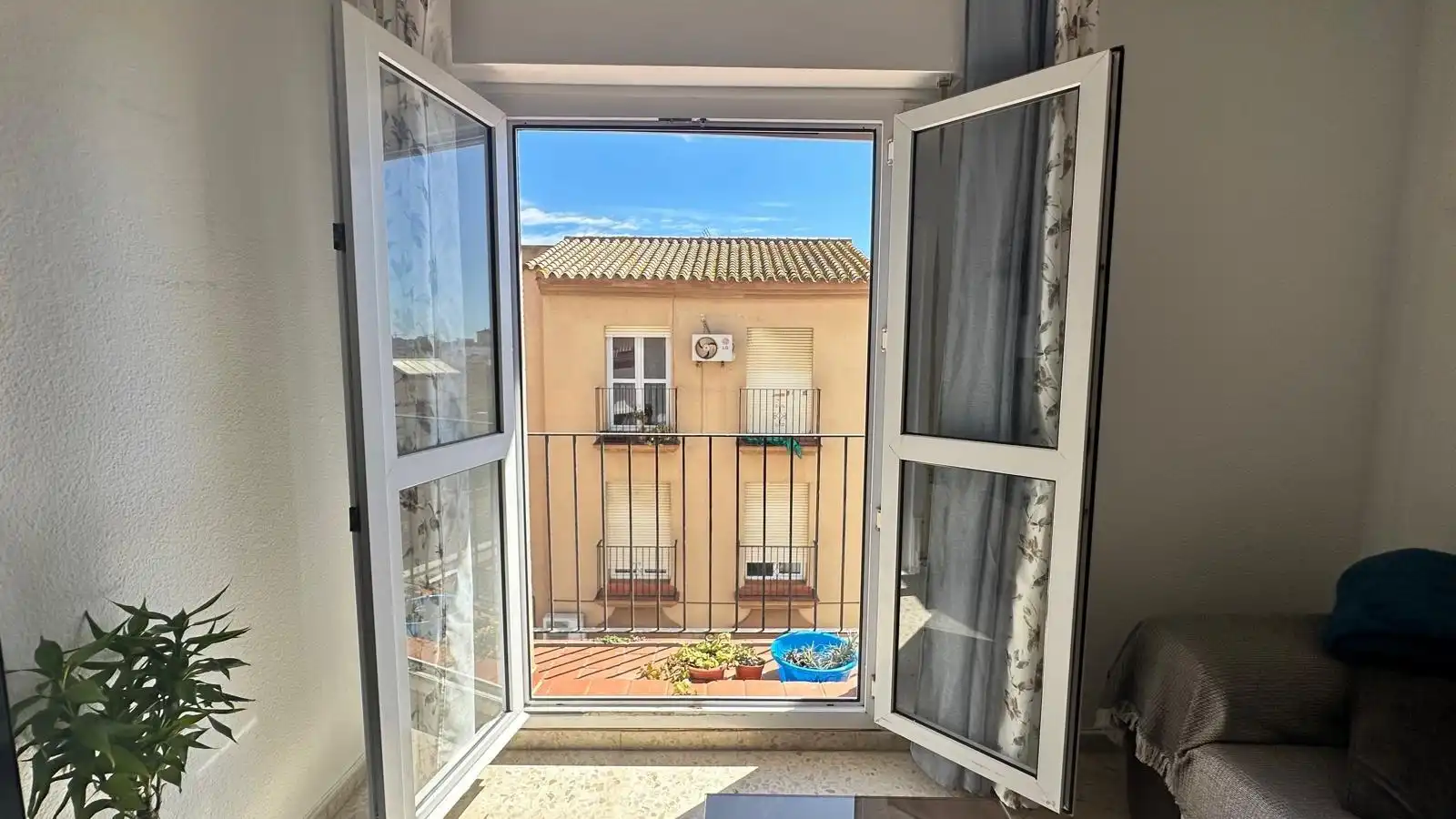 Terrassa de Pis en venda en La Línea de la Concepción amb Terrassa i Balcó
