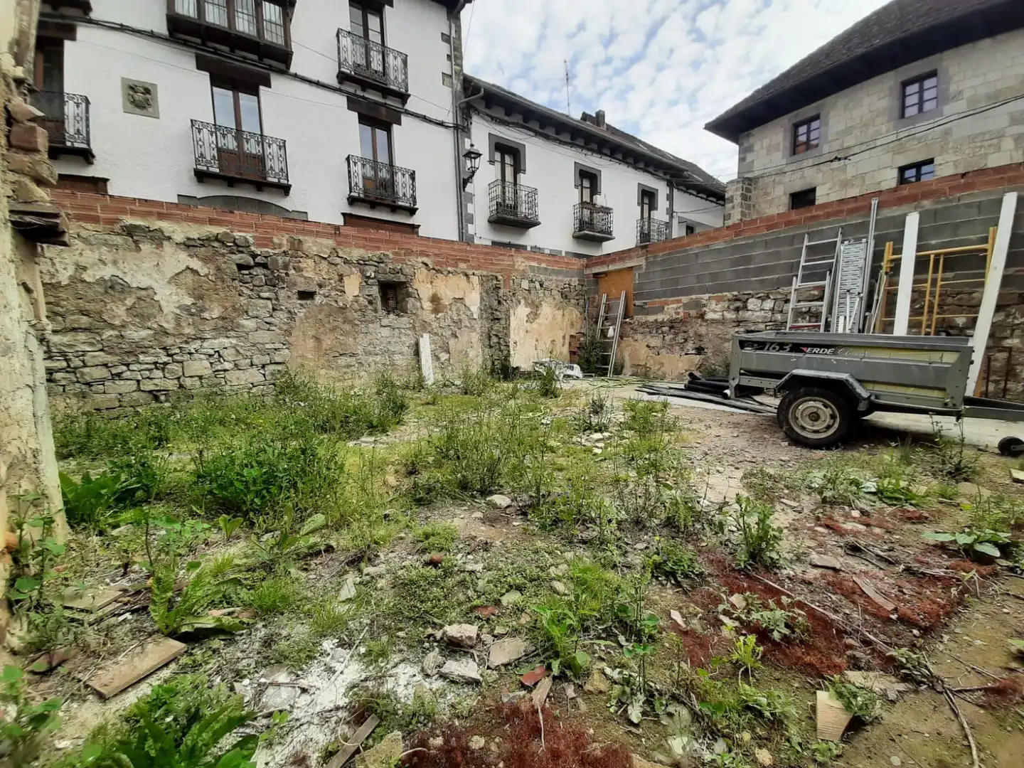 Residencial en venta en Ochagavía / Otsagabia