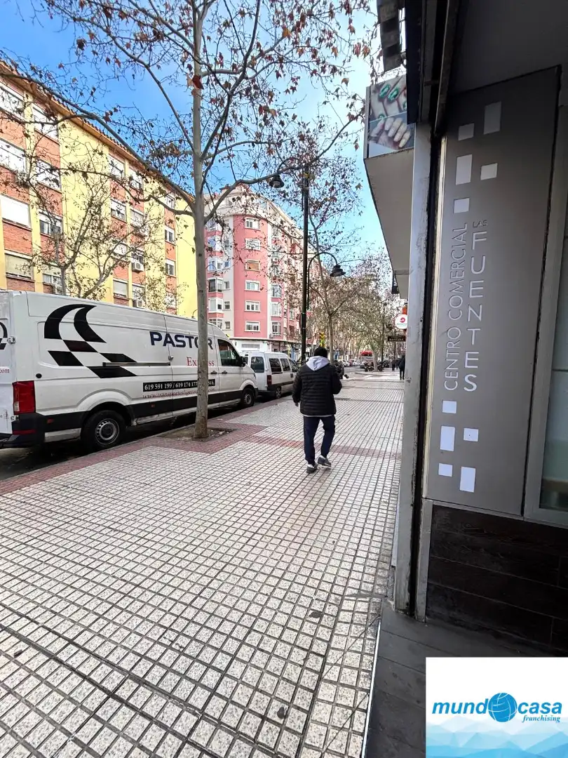 Gewerbefläche zum Verkauf in Avenida del Compromiso de Caspe, imagen 26