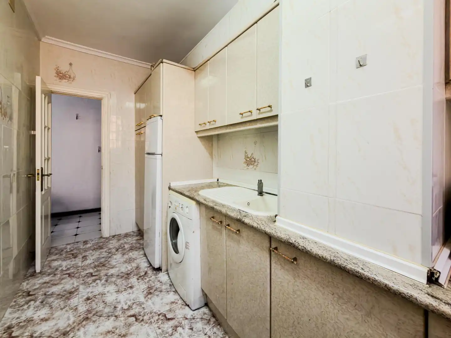 Cuina de Apartament en venda en Fuengirola amb Aire condicionat, Terrassa i Moblat