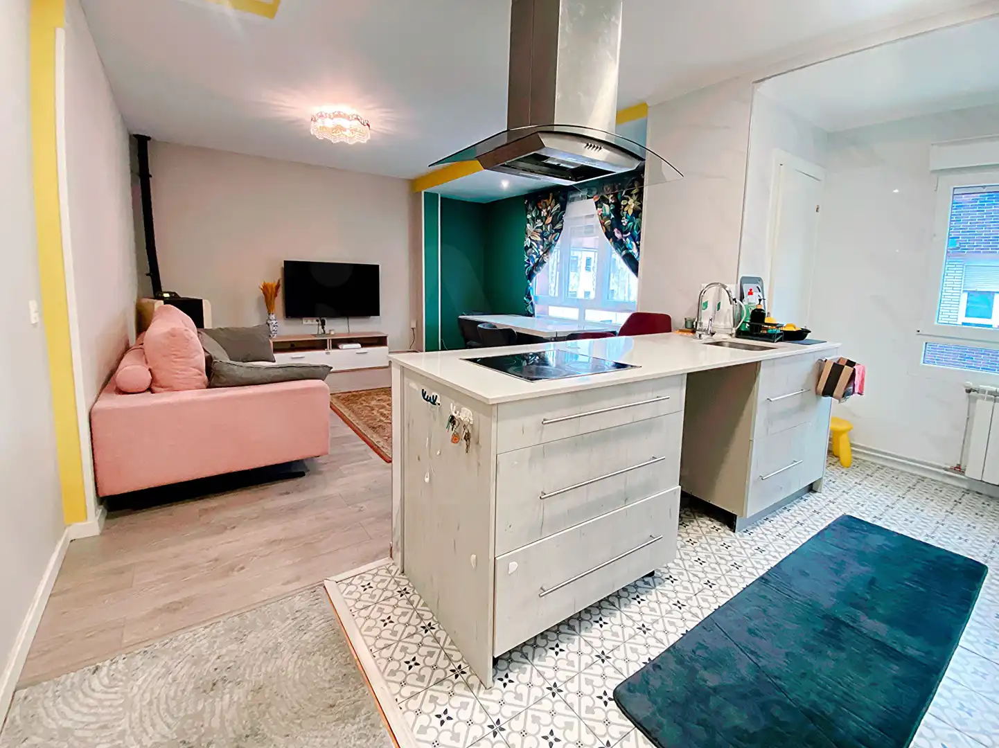 Kitchen of Flat for sale in Langreo  with Air Conditioner and Heating