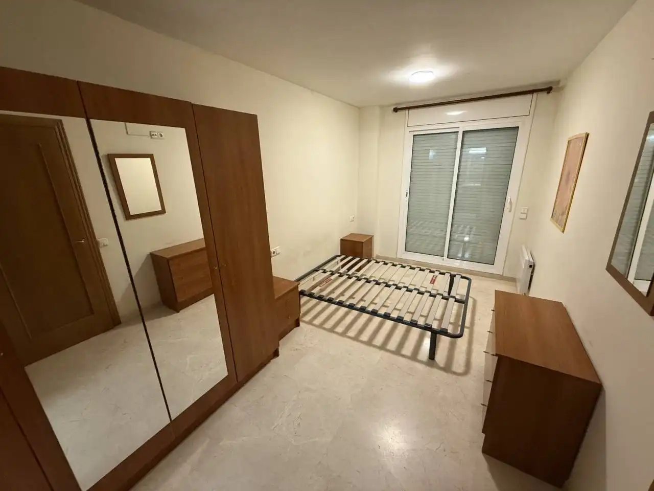 Flat for rent in Calle MARTE, Ca n'Aurell