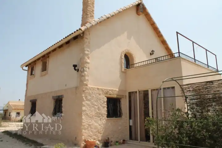 Landhaus zum Verkauf in El Pinós / Pinoso, imagen 36