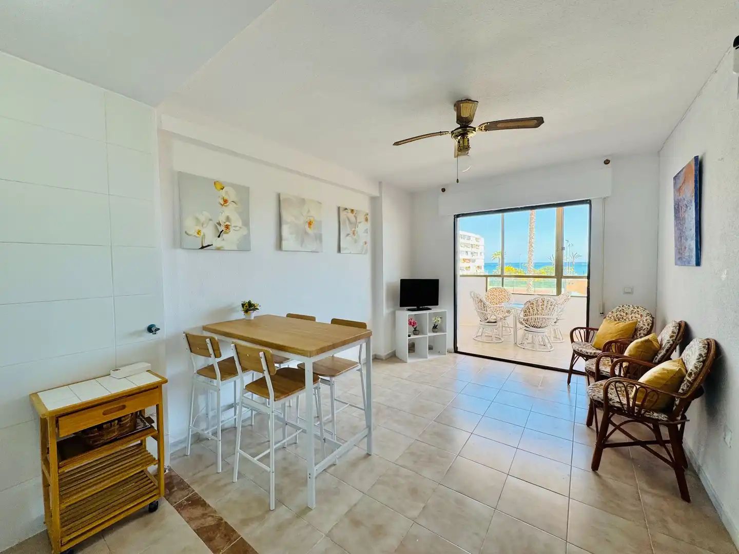 Dining room of Apartments for sale in Torrevieja  with Heating, Terrace and Furnished