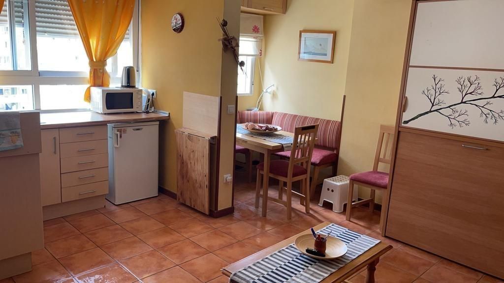Kitchen of Study for sale in Torremolinos  with Air Conditioner, Terrace and Furnished