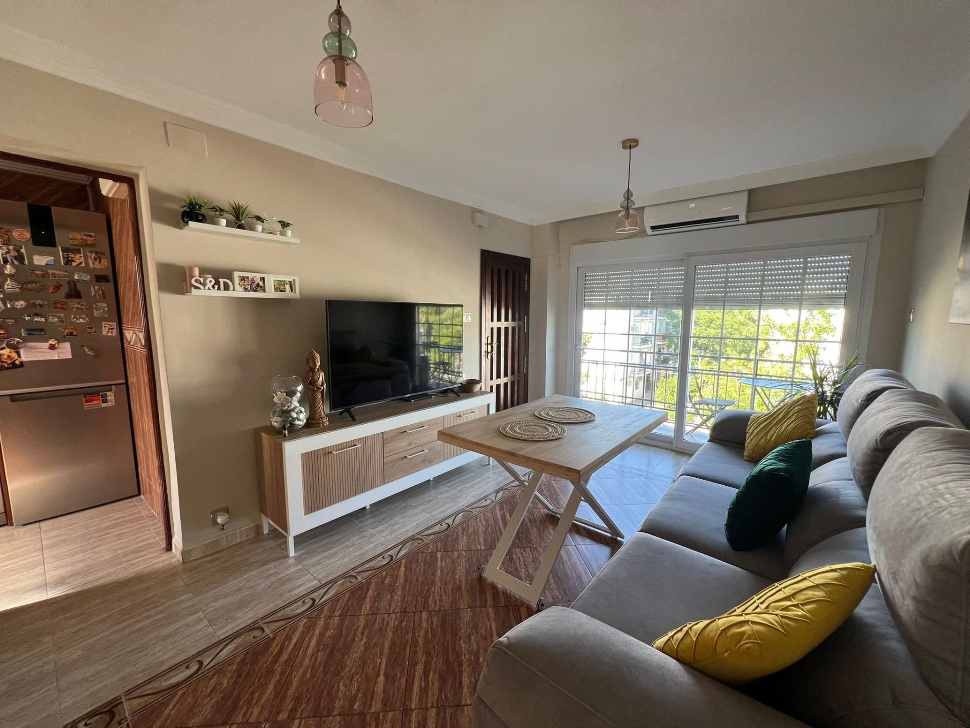 Living room of Flat for sale in Alcalá de Guadaira  with Private garden and Terrace