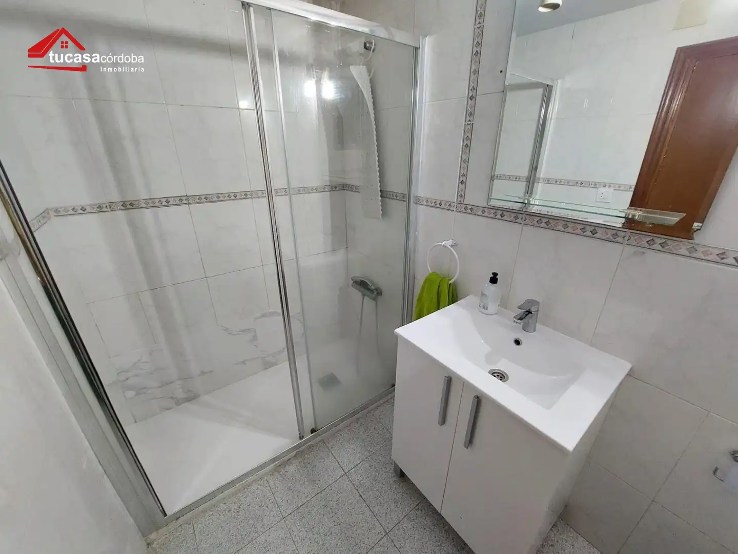 Baño de Piso en venta en Córdoba con Terraza y Amueblado