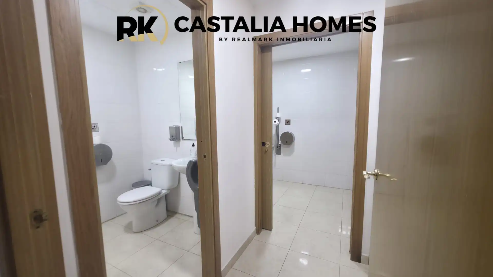 Business premises for transfer in Plaça de l'Hort dels Corders 5, imagen 30
