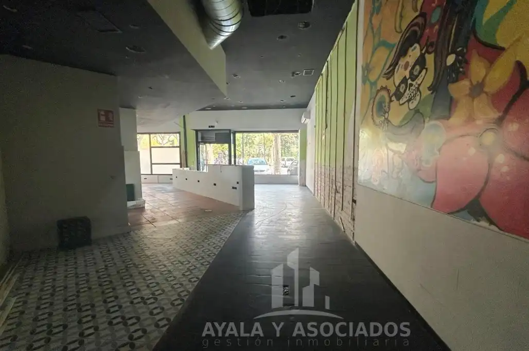 Local comercial en venda a Avenida Reina Victoria Eugenia, imagen 11
