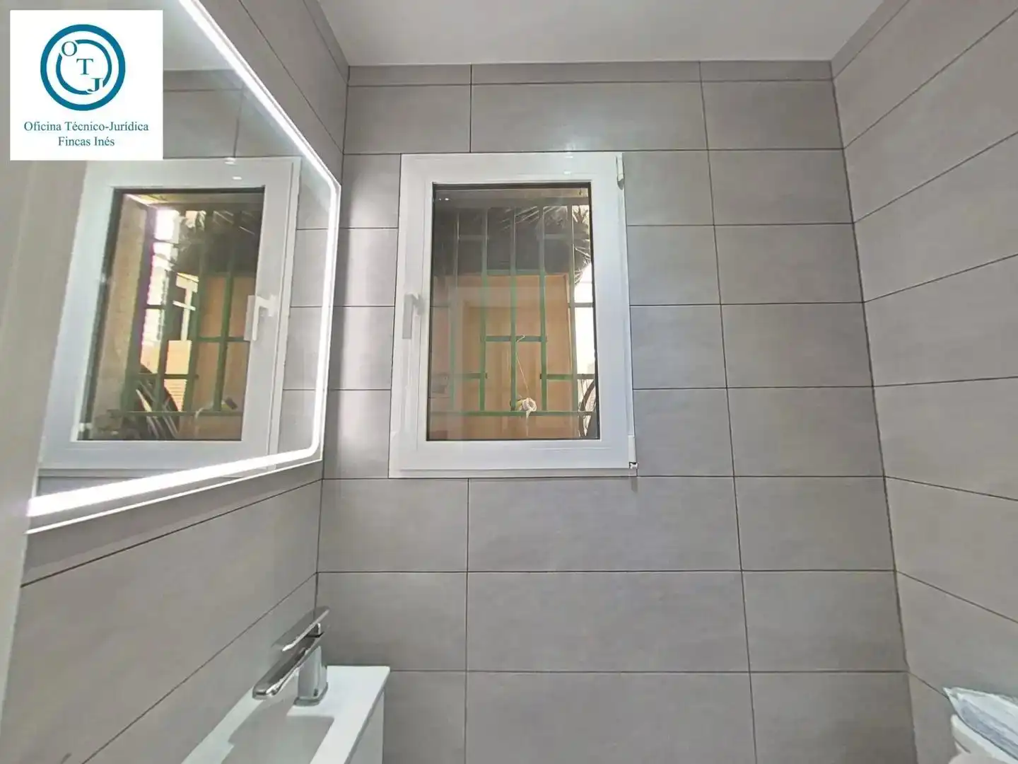Baño de Piso en venta en Mollet del Vallès con Aire acondicionado, Calefacción y Terraza