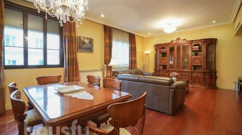 Foto 2 de Piso en venta en Calle de Juan de Mena, ., Jerónimos,  Madrid Capital