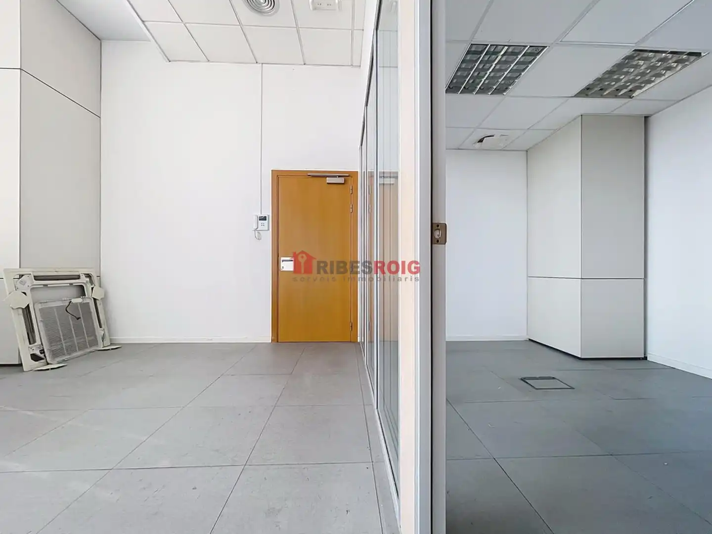Office space with lift to rent in Europa, imagen 3