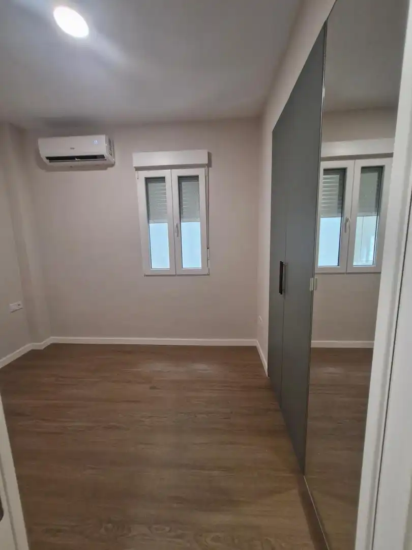 Dormitori de Apartament en venda en Valencia amb Aire condicionat, Terrassa i Traster