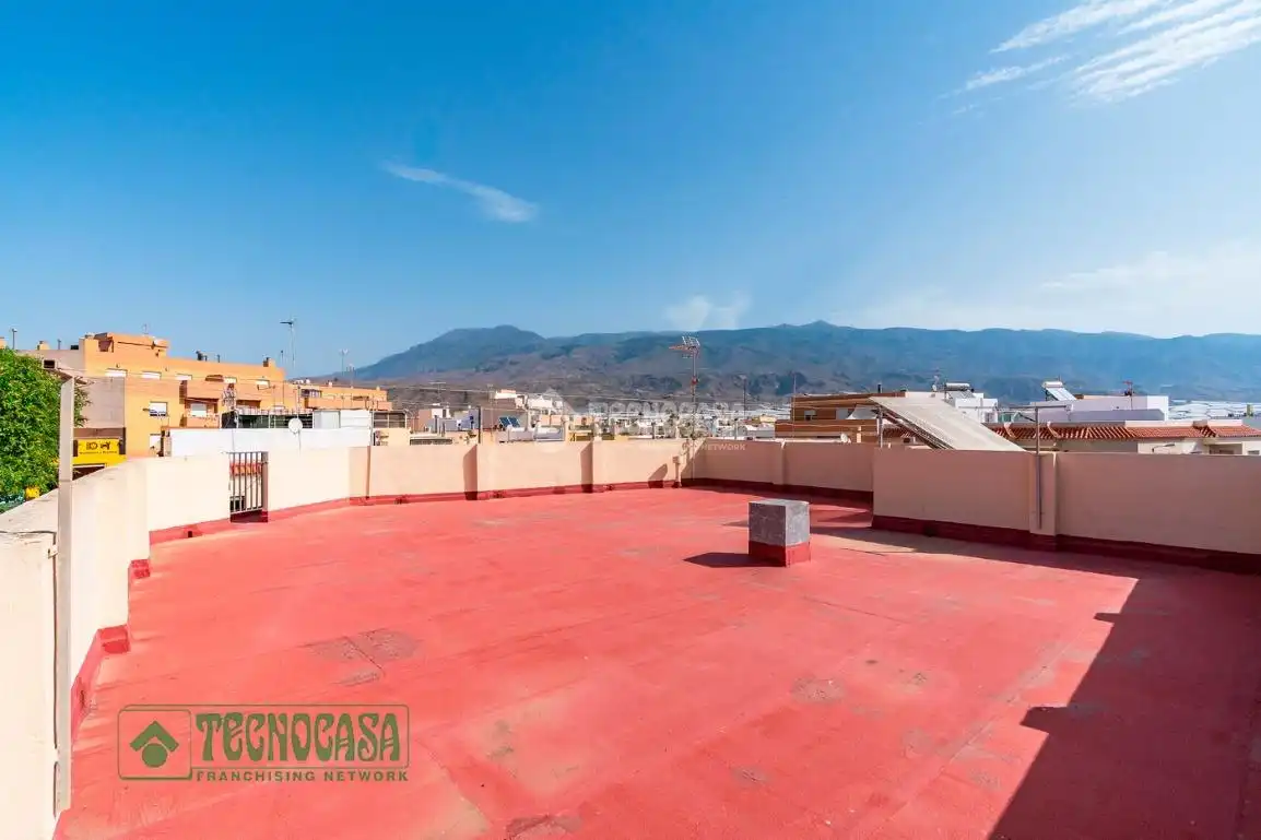 Terrassa de Casa o xalet en venda en El Ejido