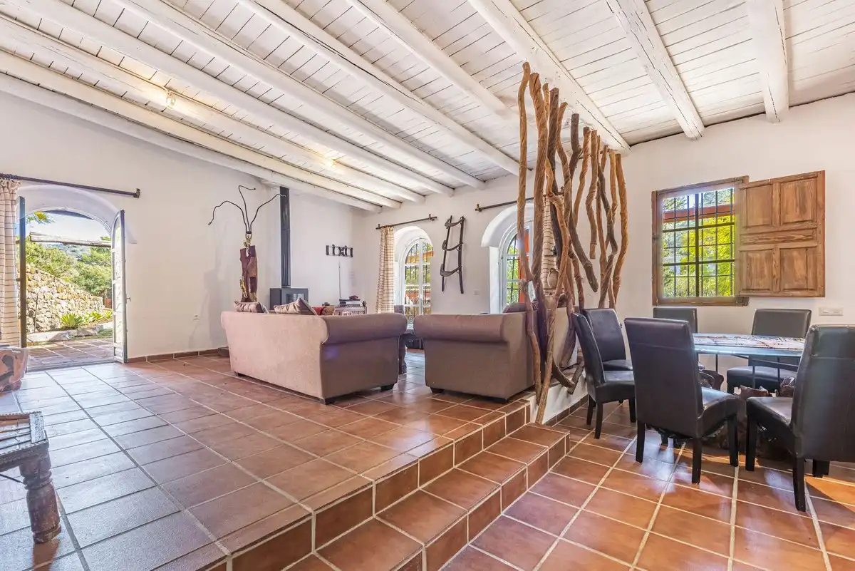Casa amb piscina en venda a Benahavís pueblo, imagen 8