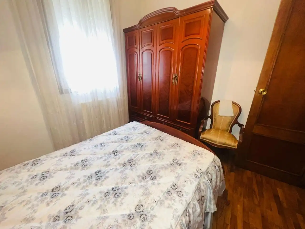 Bedroom of Houses for sale in Ourense Capital   with Heating, Terrace and Furnished